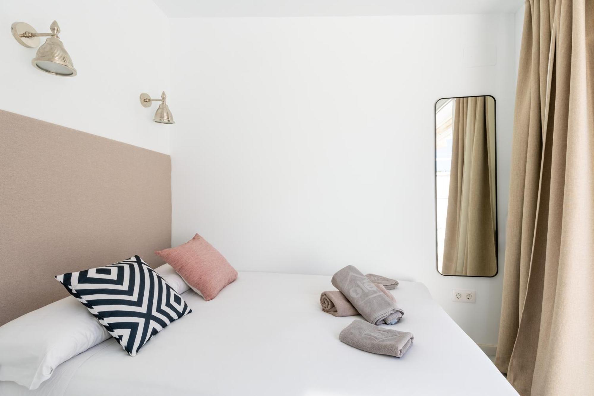 Duplex Con Terraza Junto A La Catedral Appartement Sevilla Buitenkant foto
